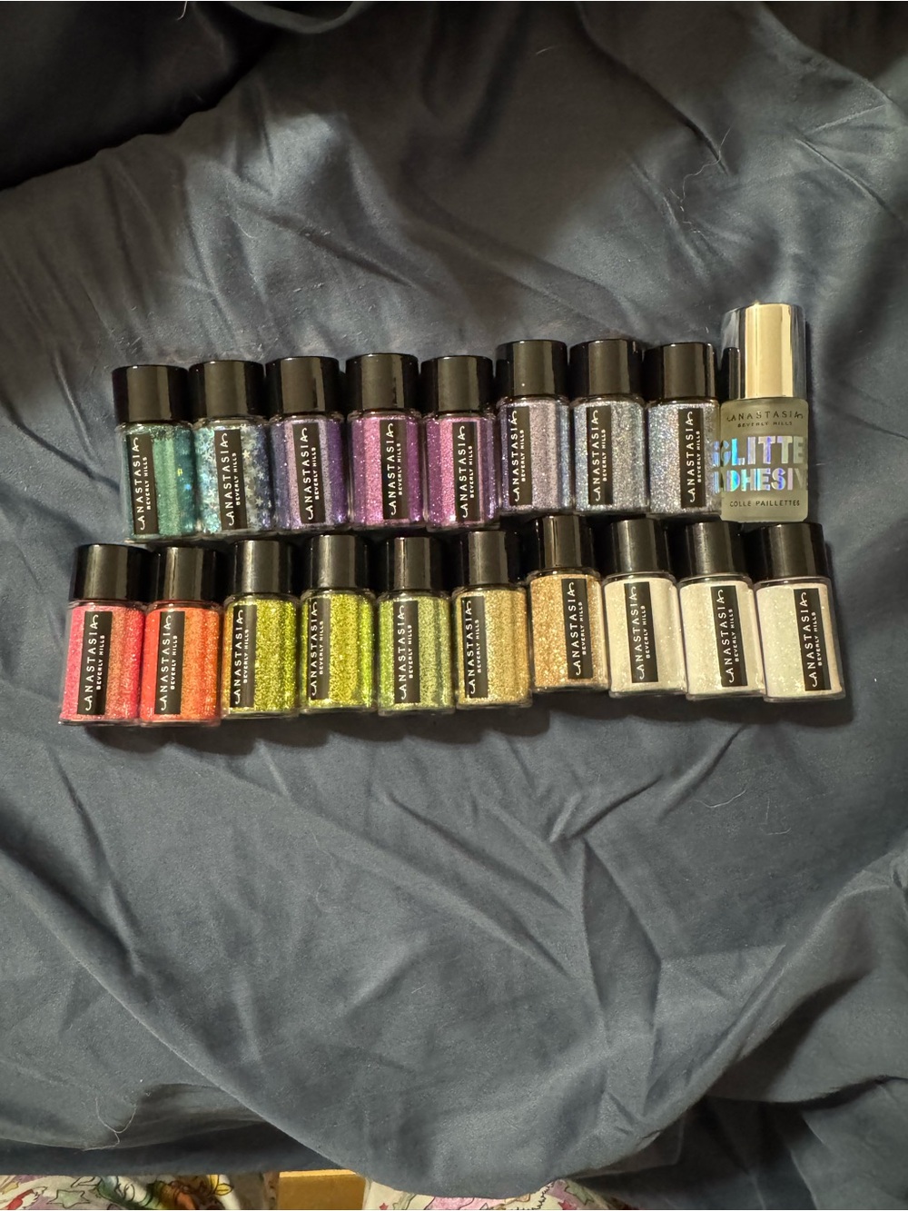 Anastasia Beverly Hills Glitter Collection With Adhesive